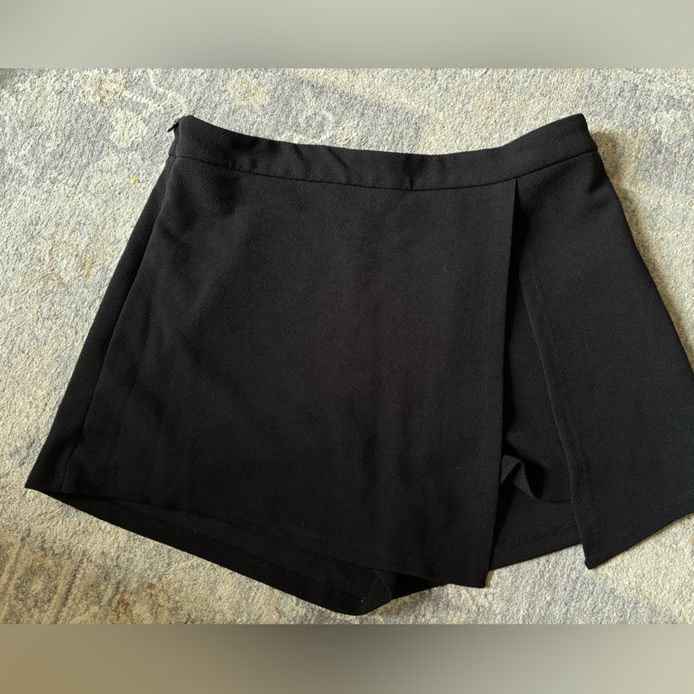 Women's Black Skort